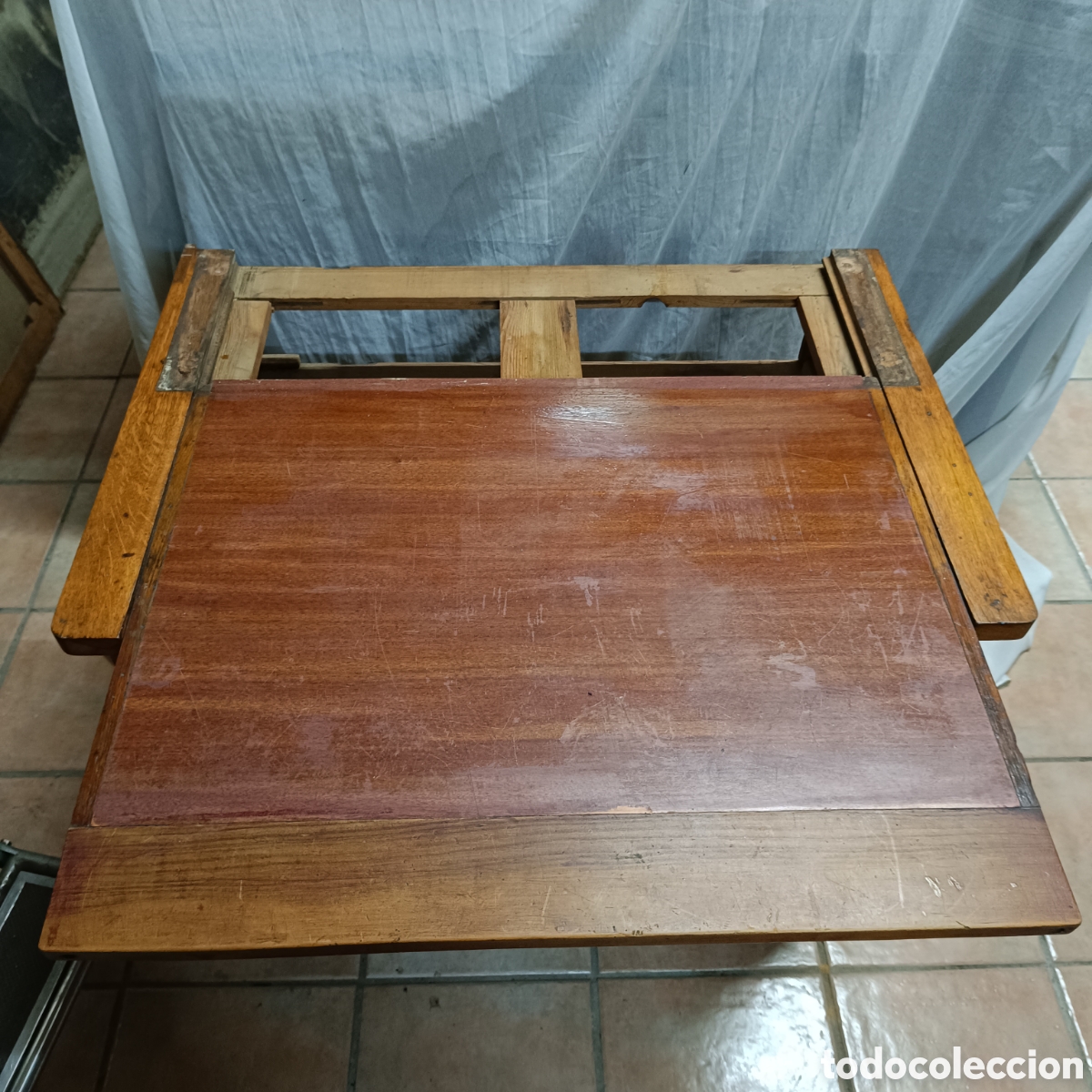 Antig&uuml;edades: Antiguo escritorio de madera de pino - Foto 11