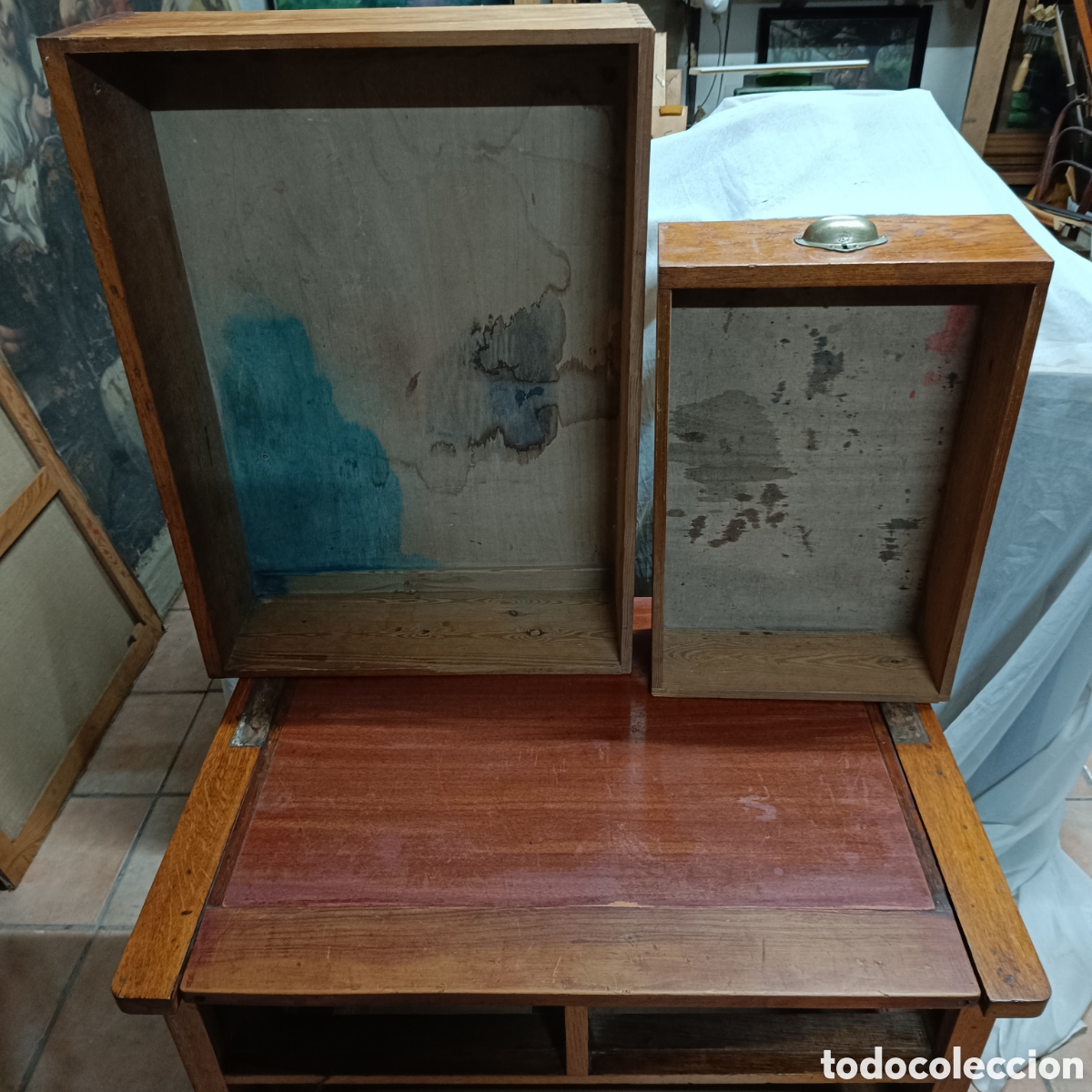 Antig&uuml;edades: Antiguo escritorio de madera de pino - Foto 12