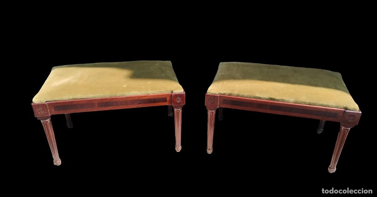 Paire De Bancs Anciens Style Louis XVI – Bois D'Acajou – Espagne – XVIIIe Siècle – Marron