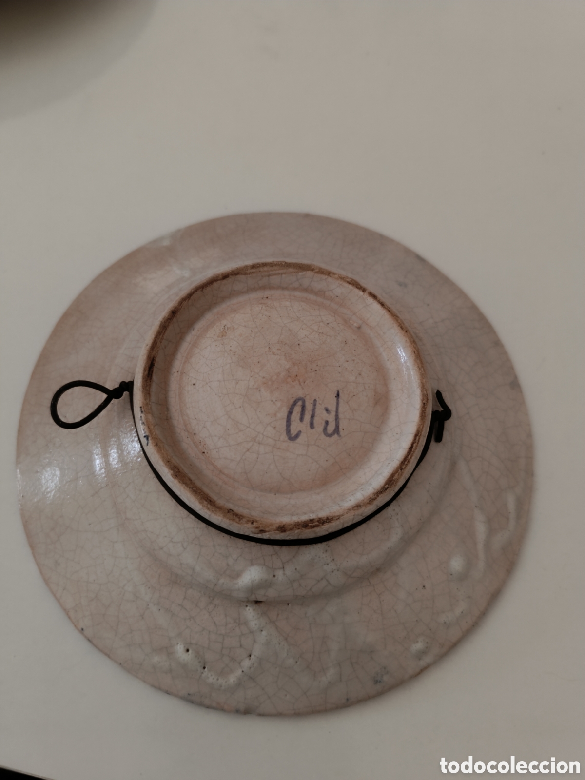 Antig&uuml;edades: Plato cer&aacute;mico de artesano - Foto 1