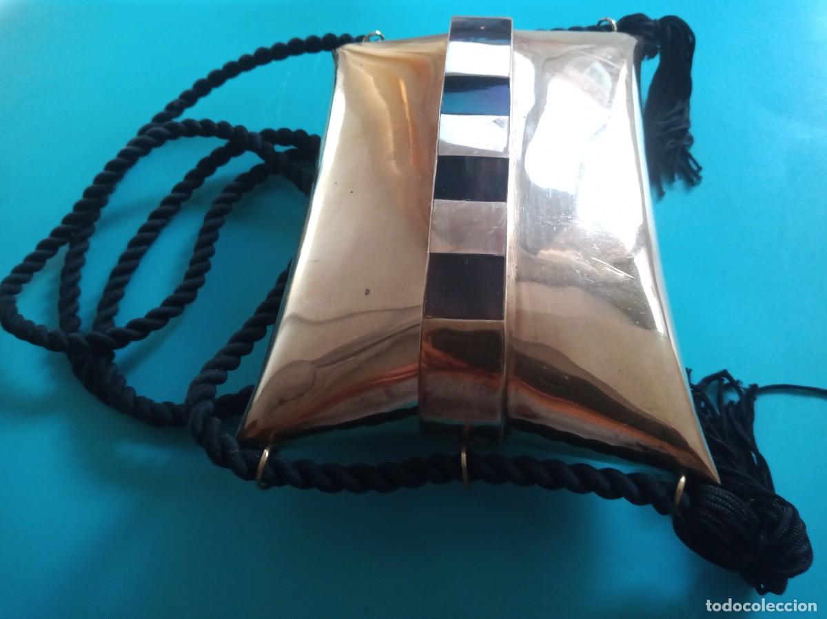 Antig&uuml;edades: ESPECTACULAR BOLSO DE LATON DORADO - Foto 13