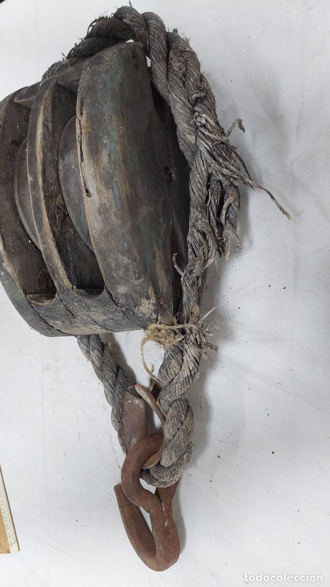 Antig&uuml;edades: Antigua gran polea de forja y madera - Foto 3