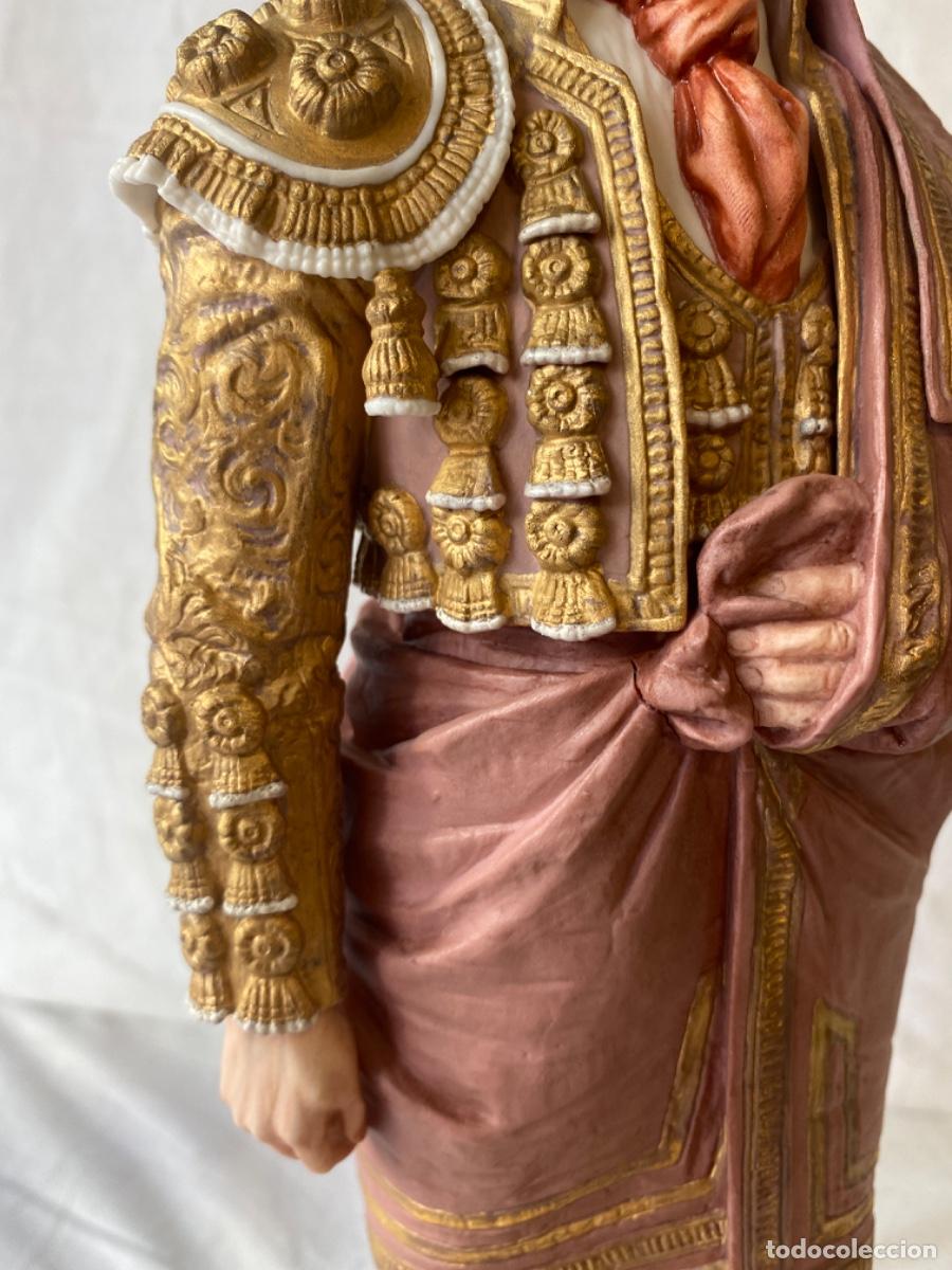 Antig&uuml;edades: TORERO EN PORCELANA DE ALGORA. CERTIFICADO. - Foto 3