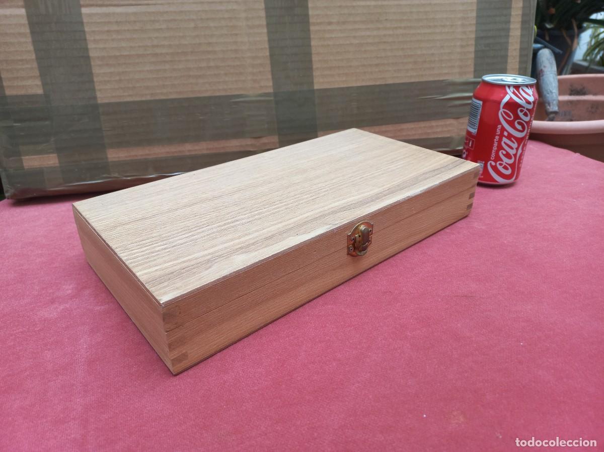 Antig&uuml;edades: caja madera - sin marca - 32x16x5cm - Foto 1