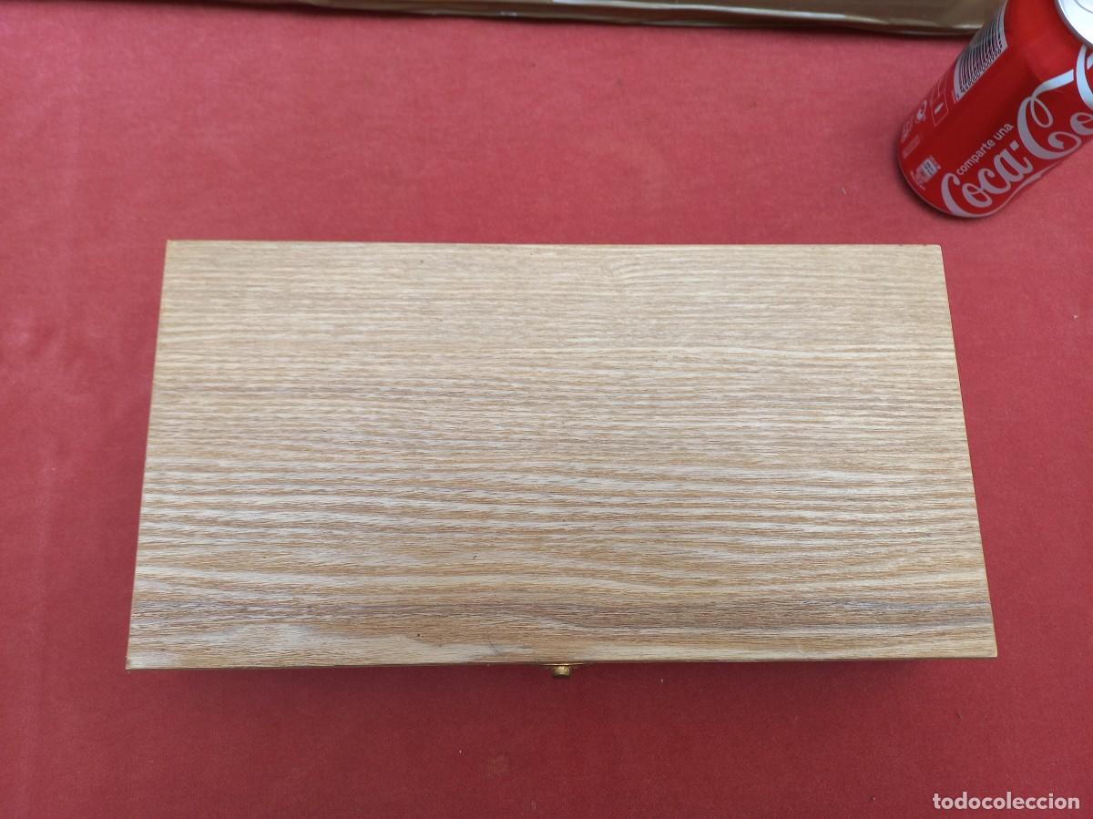 Antig&uuml;edades: caja madera - sin marca - 32x16x5cm - Foto 2
