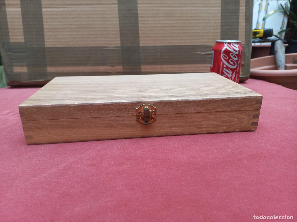 Antig&uuml;edades: caja madera - sin marca - 32x16x5cm - Foto 3
