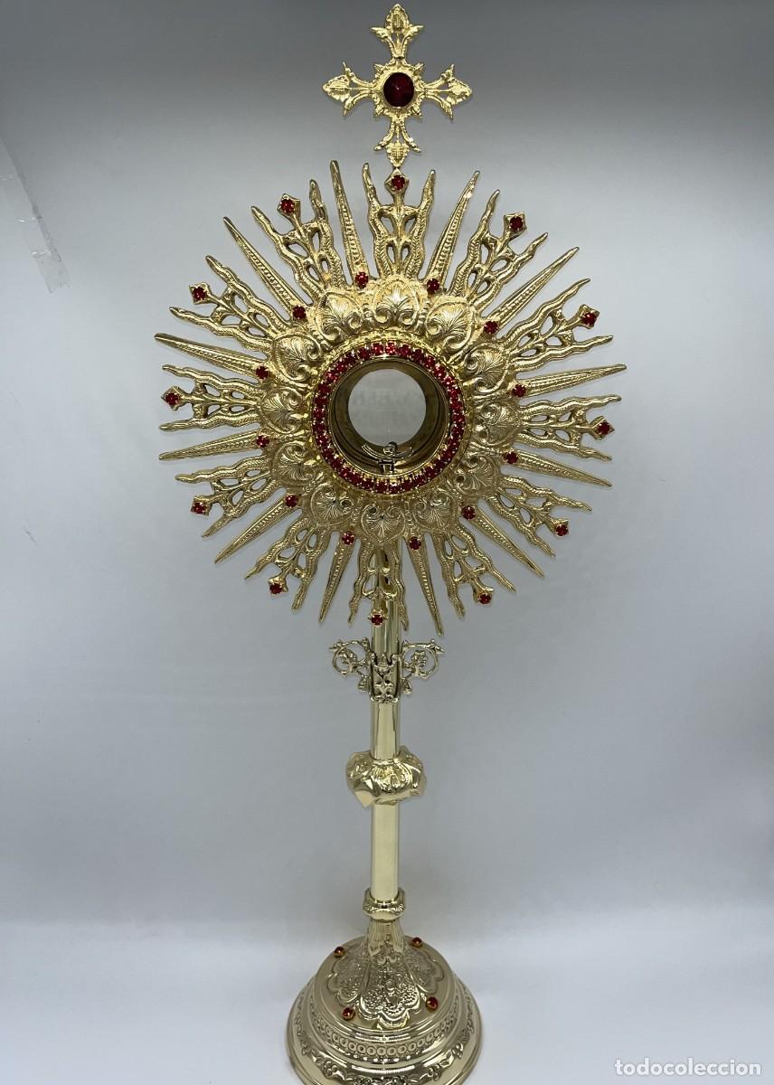 Antig&uuml;edades: Custodia con piedrecitas - Foto 2
