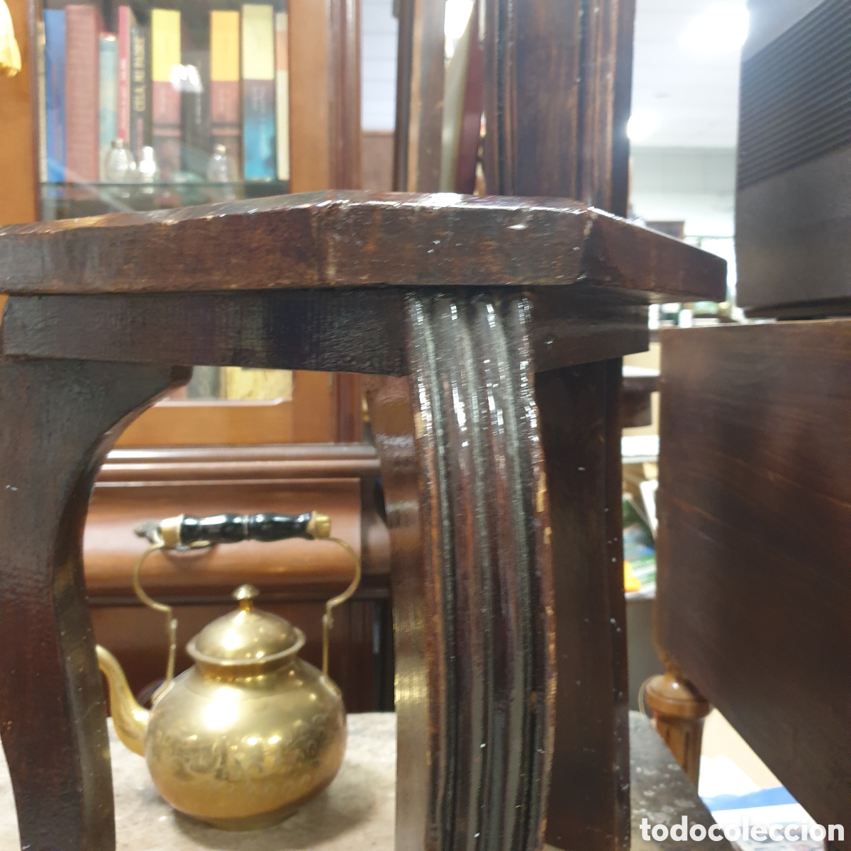 Antig&uuml;edades: Silla Japonesa 3 patas - Foto 2