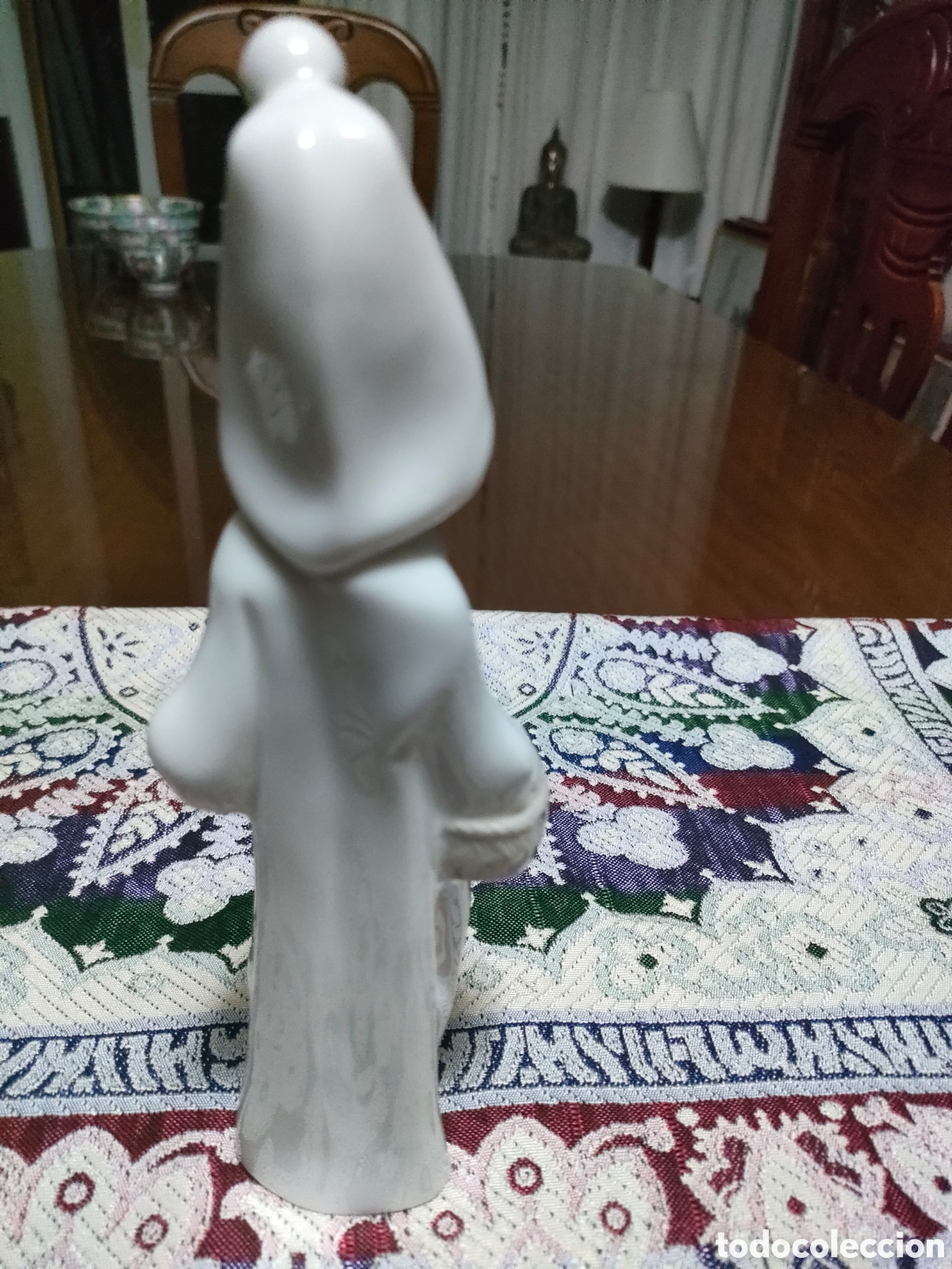 Antig&uuml;edades: Pastora de lladro con cesta - Foto 2