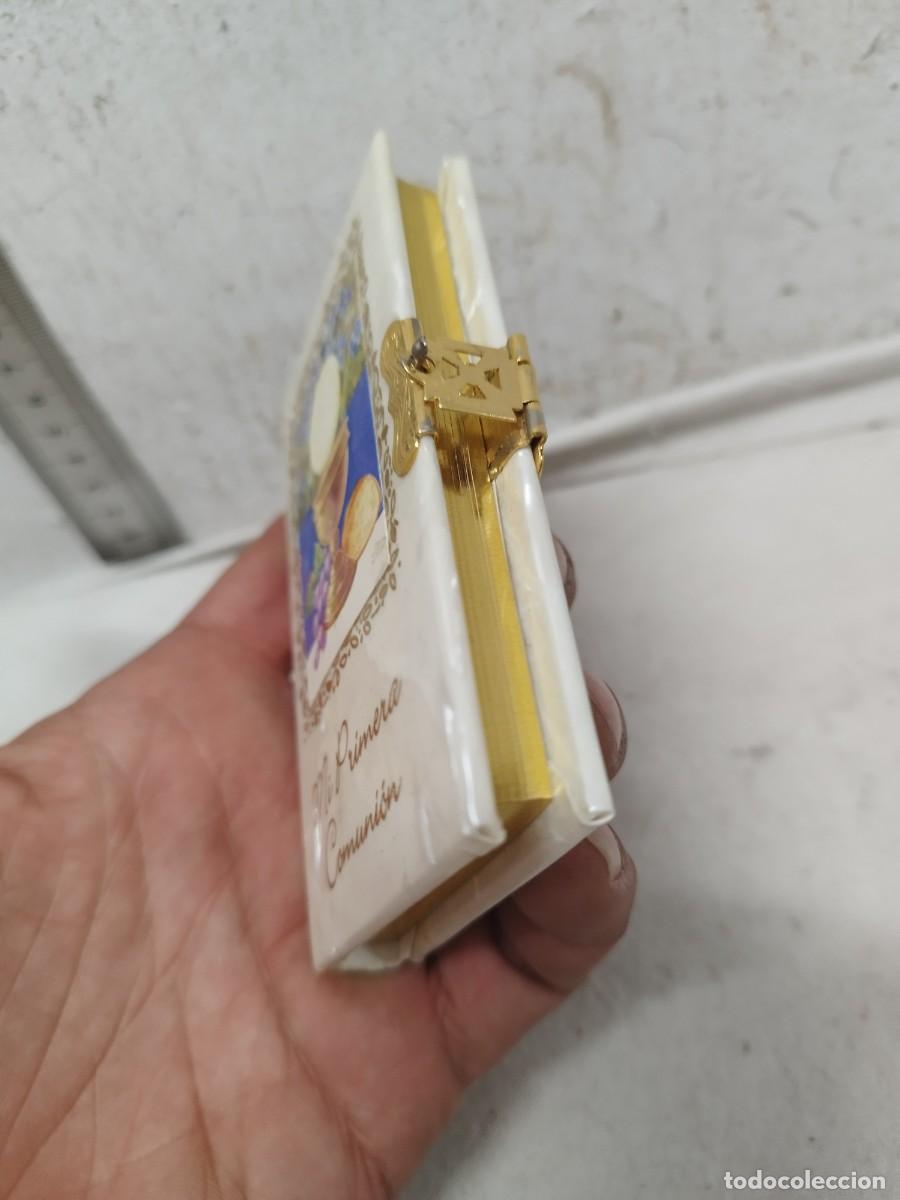 Antig&uuml;edades: Antiguo libro religioso, devocionario de mi primera comunion. - Foto 3