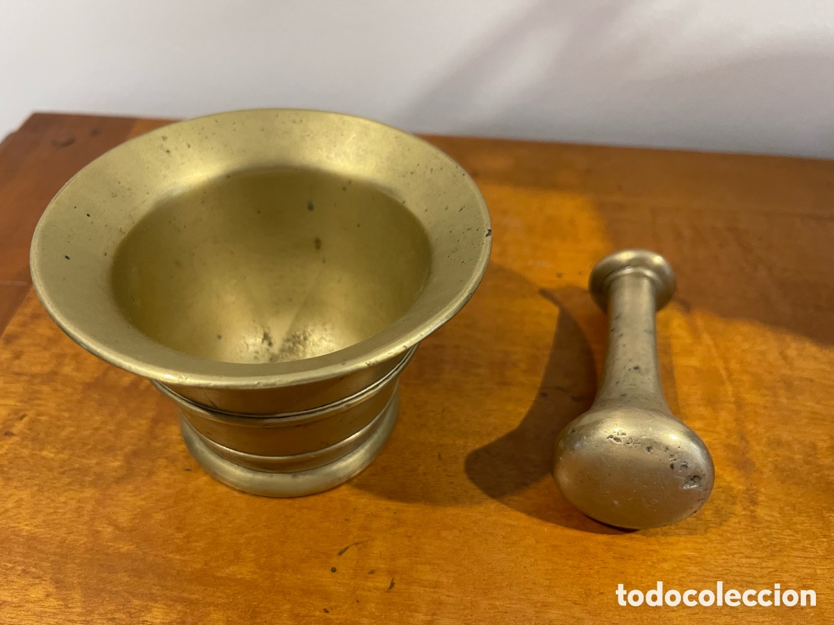 Antig&uuml;edades: Almirez de bronce antiguo - Foto 3