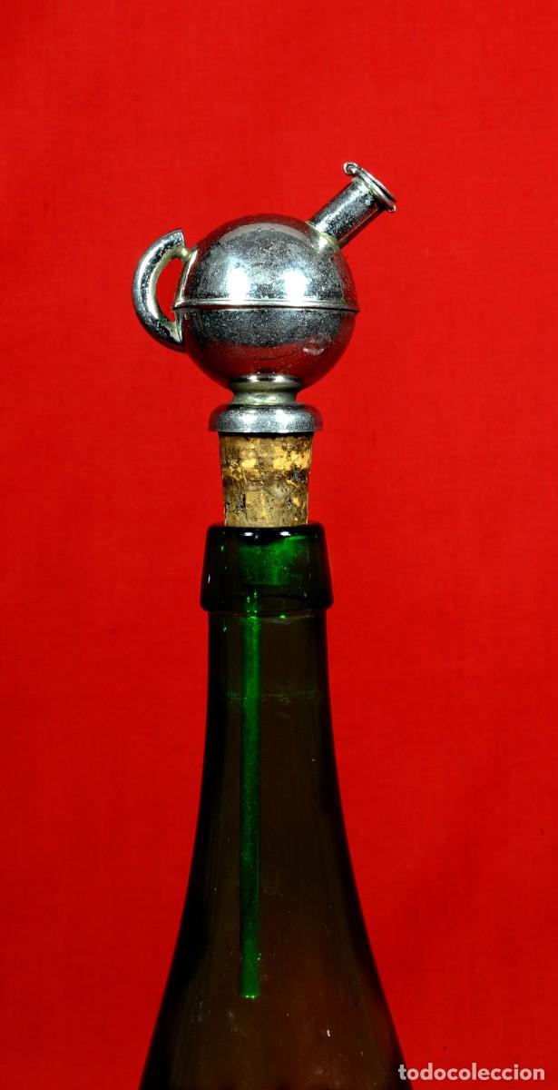 Antig&uuml;edades: Antiguo dosificador de l&iacute;quidos - Foto 1