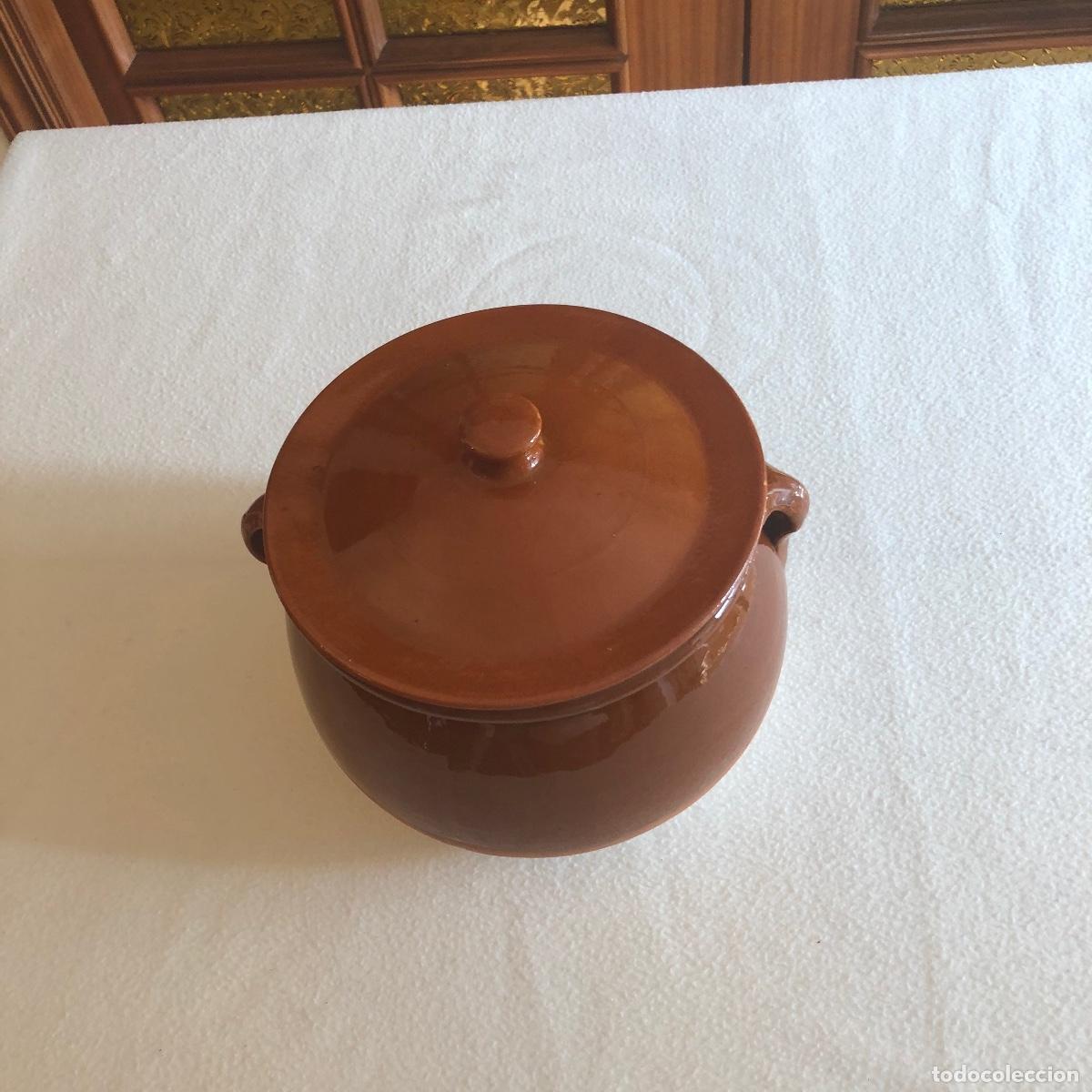 Antig&uuml;edades: Olla de barro esmaltado con tapa. Tradici&oacute;n y sabor - Foto 3