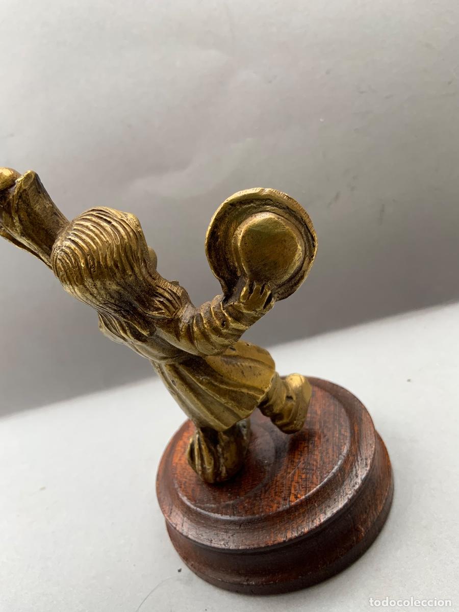 Antig&uuml;edades: Miniatura bronce. Muchacha con nardo . 11 cent&iacute;metros. - Foto 5