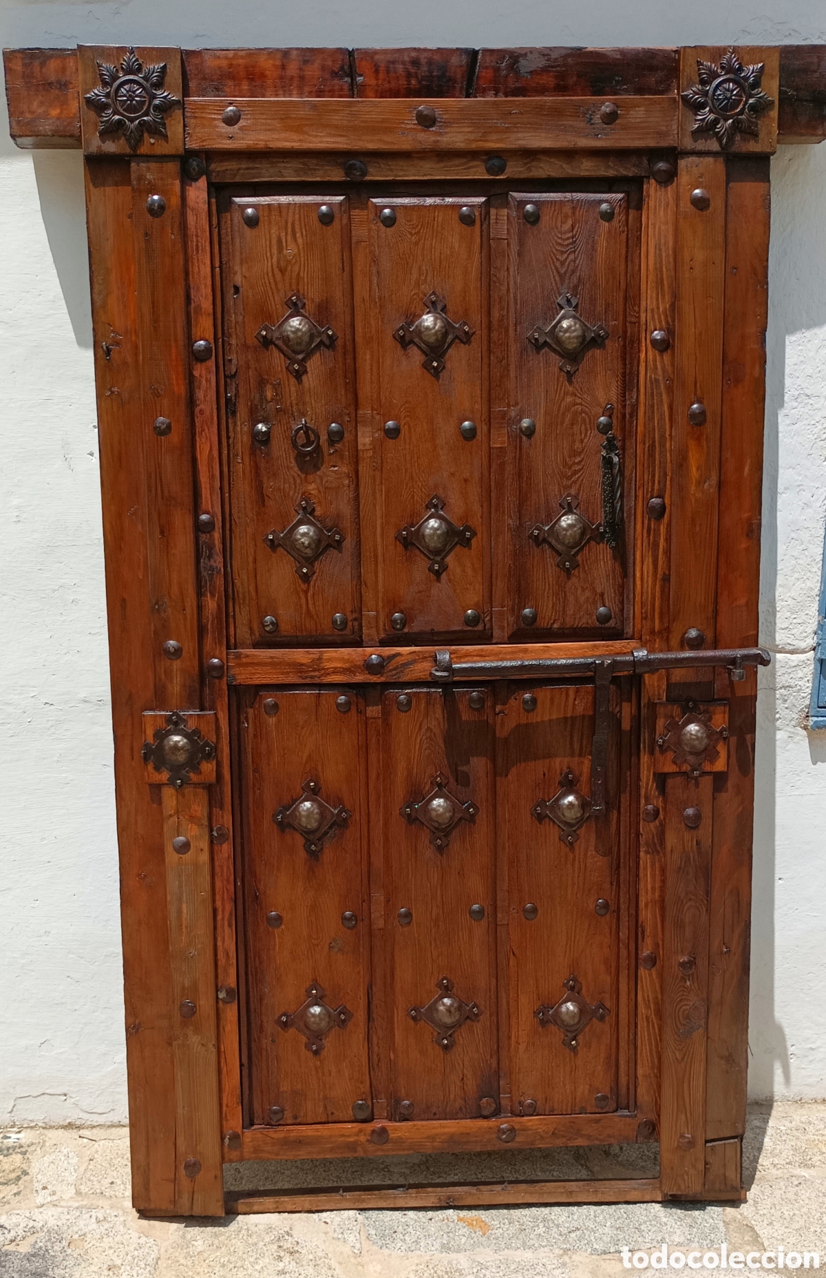 Antig&uuml;edades: Puerta antig&uuml;a de madera - Foto 1