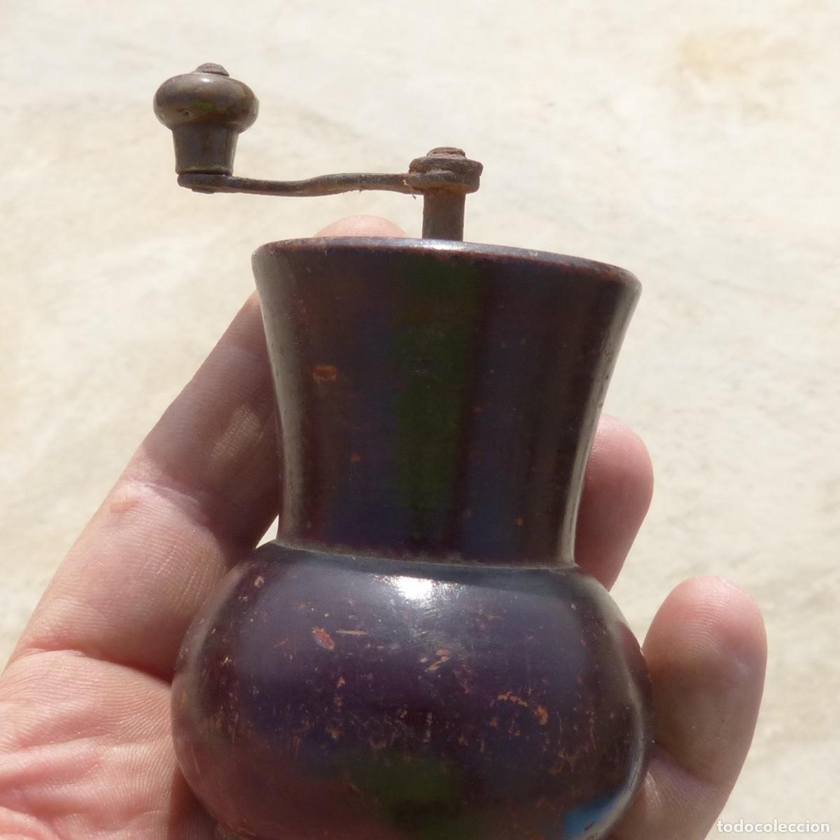Antig&uuml;edades: Antiguo pimentero de madera, 91gr. - Foto 8