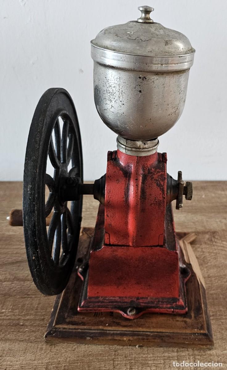 Antig&uuml;edades: Molinillo ELMA de caf&eacute; - Rueda Lateral - Rojo - Leer - Foto 3