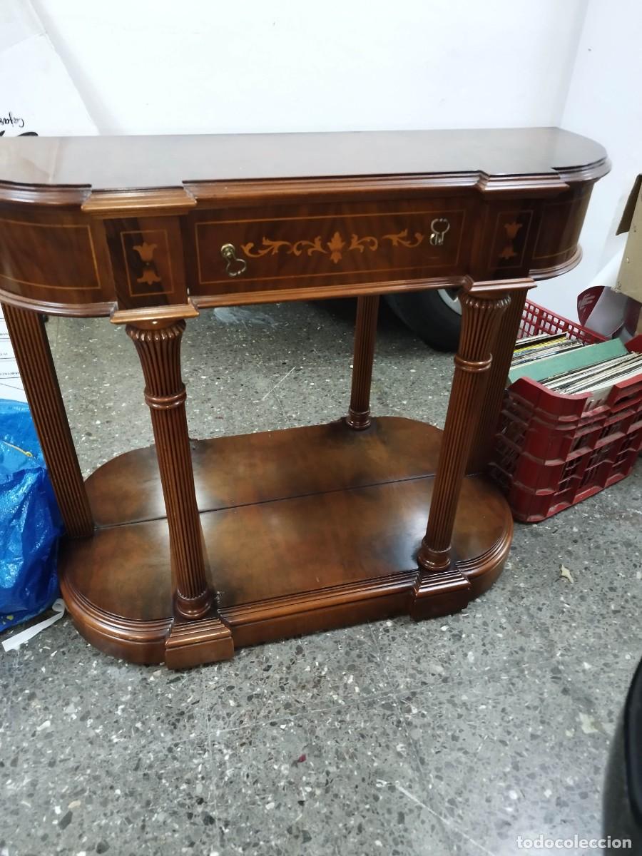 Antig&uuml;edades: Mueble recibidor con espejo. - Foto 1