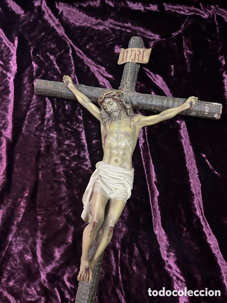 Antig&uuml;edades: Bonito crucificado de Olot - Foto 3