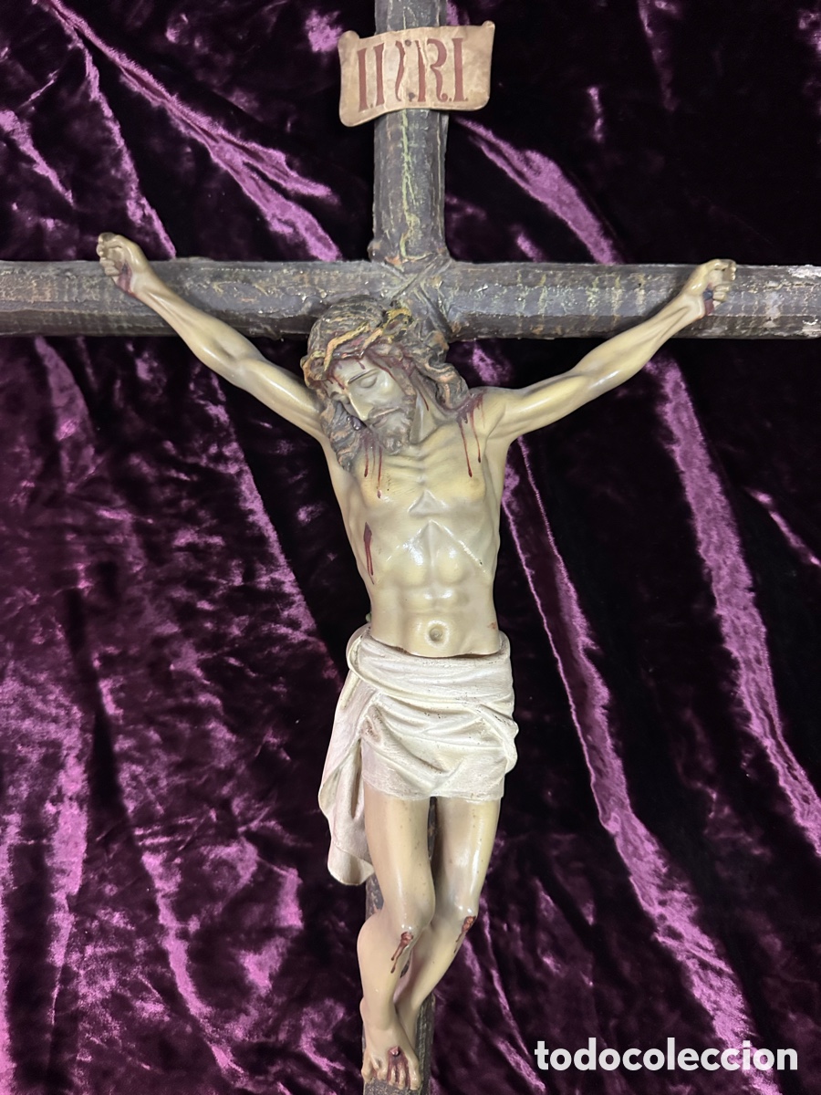 Antig&uuml;edades: Bonito crucificado de Olot - Foto 4