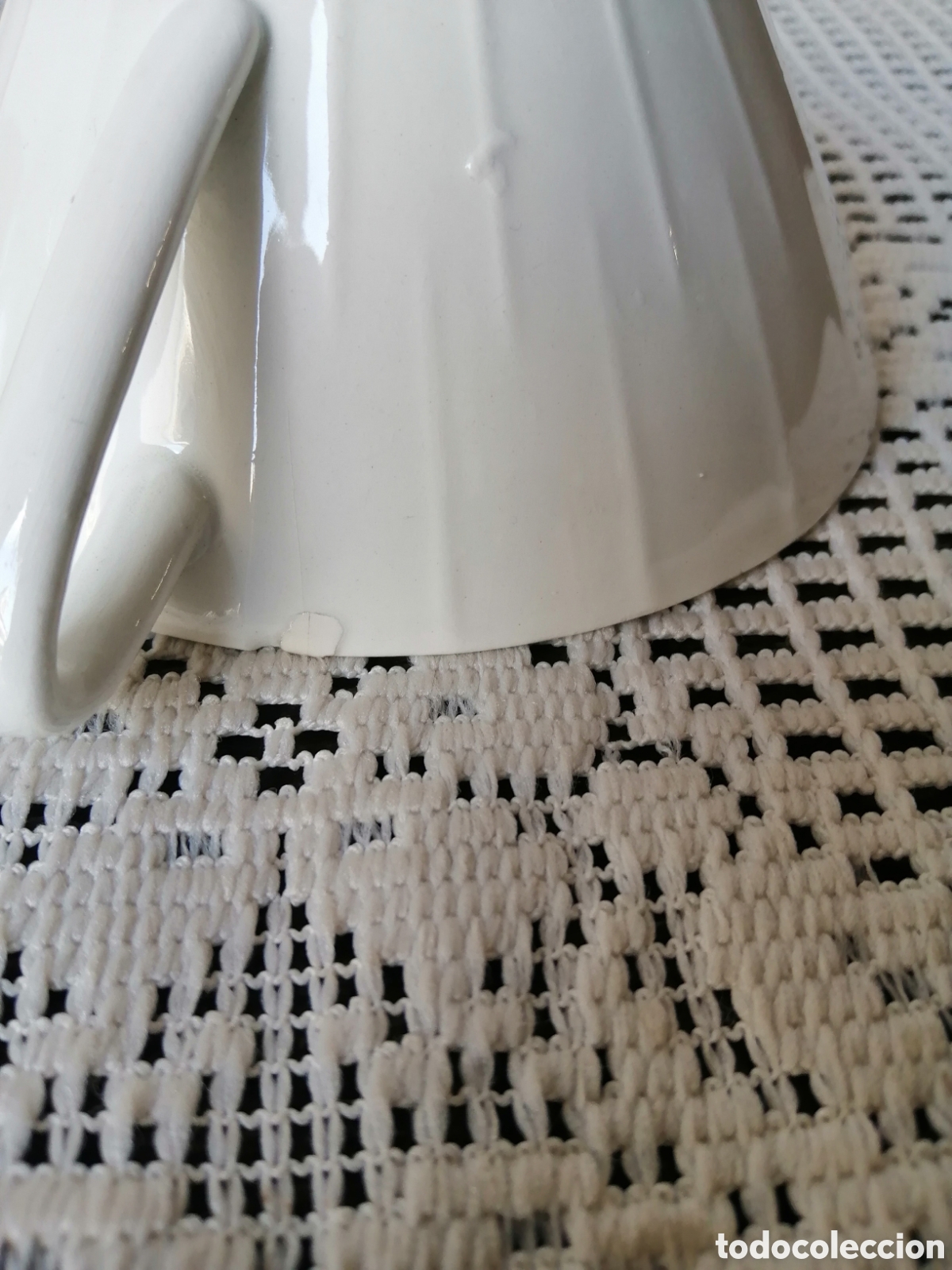 Antig&uuml;edades: DOS TAZAS CONSOM&Eacute; BLANCAS - Foto 4