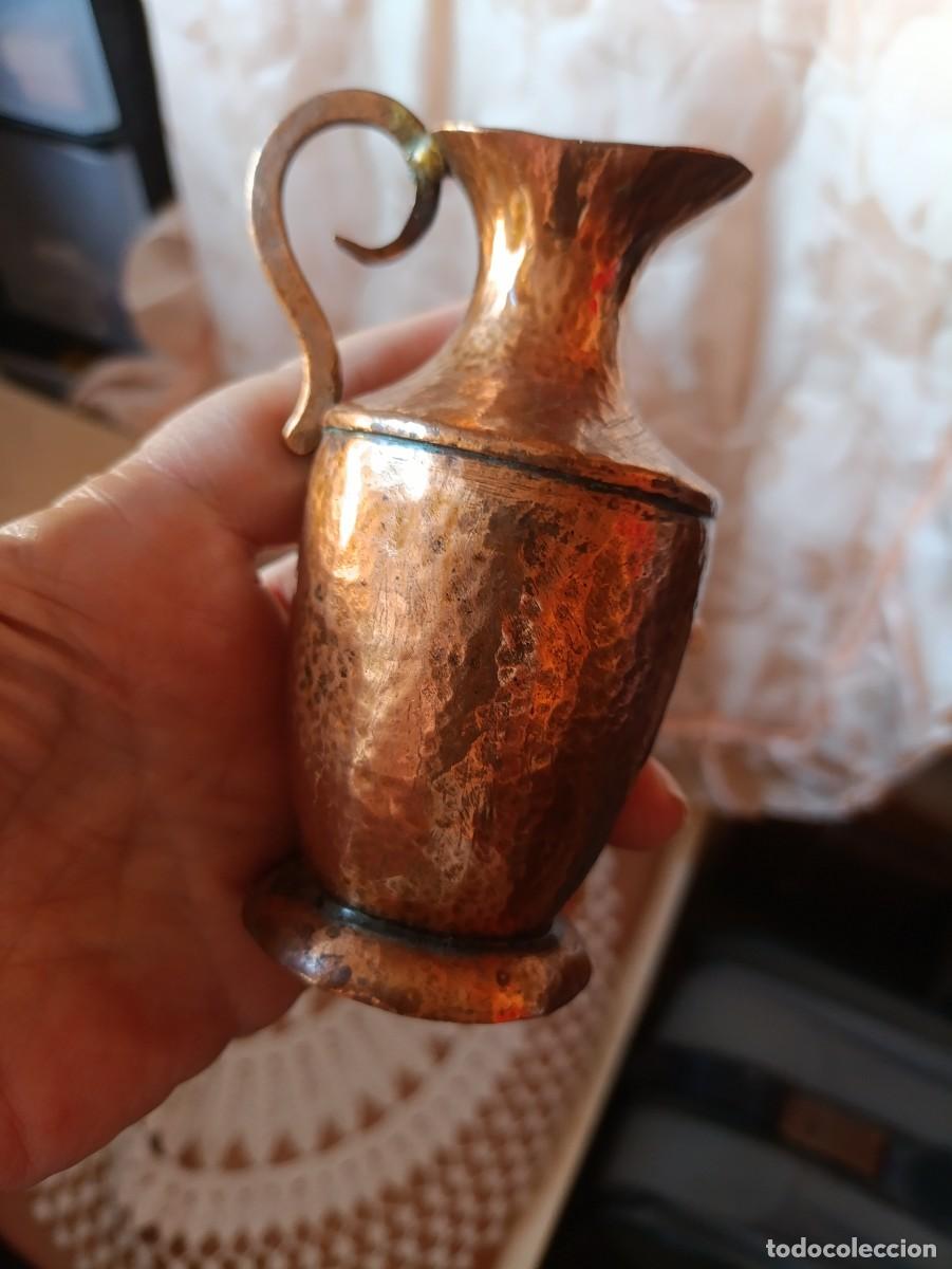 Antig&uuml;edades: Jarron de cobre. Alto 10 cm. - Foto 3