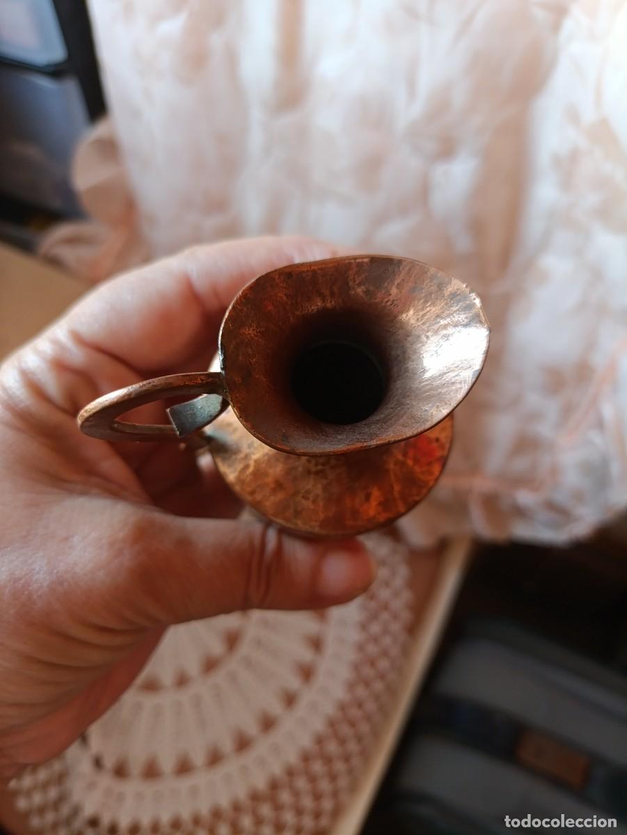 Antig&uuml;edades: Jarron de cobre. Alto 10 cm. - Foto 4