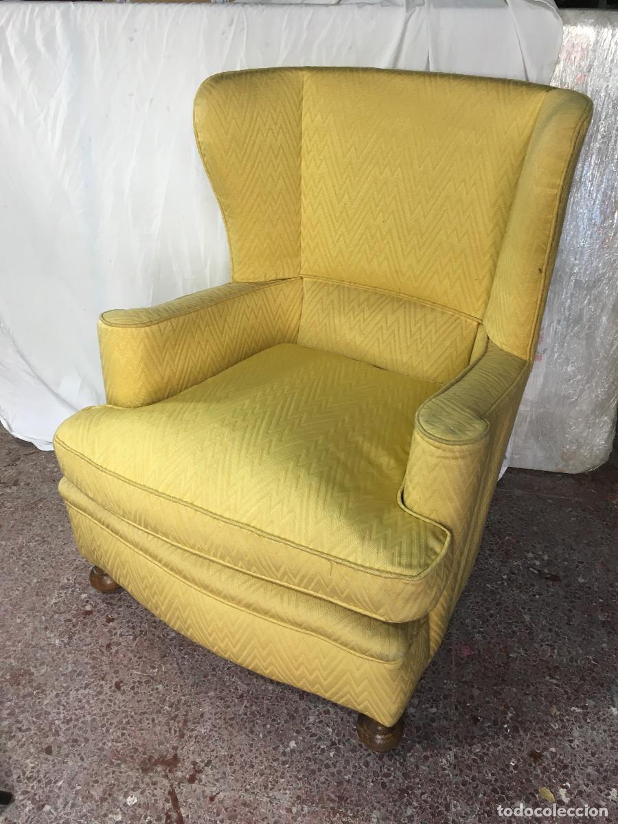 Antig&uuml;edades: Sill&oacute;n orejero vintage amarillo - Foto 1
