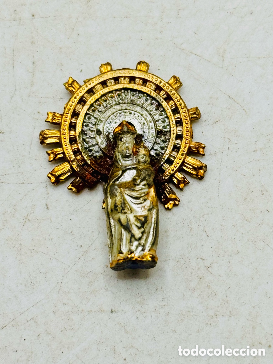 Antig&uuml;edades: Antigua Virgen Dorado - Foto 1
