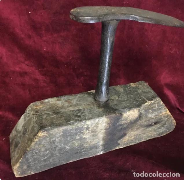 Antig&uuml;edades: Antiguo Yunque de zapatero - Foto 3