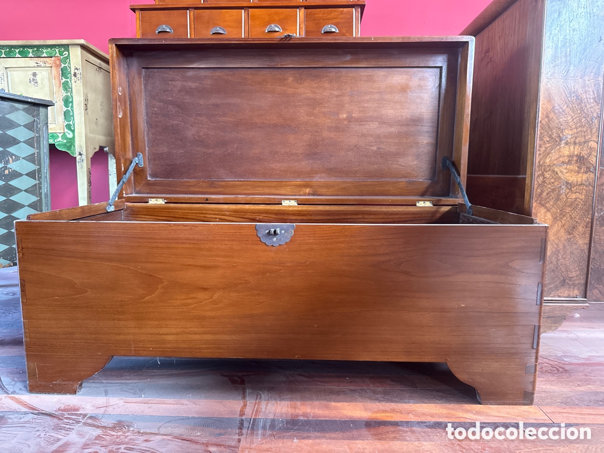 Antig&uuml;edades: Arca en madera de teca - Foto 3