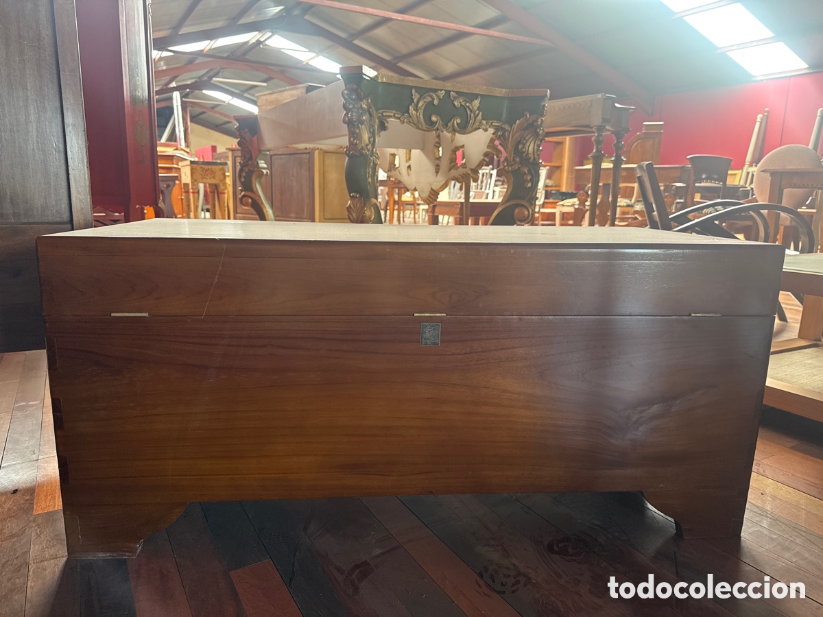 Antig&uuml;edades: Arca en madera de teca - Foto 7