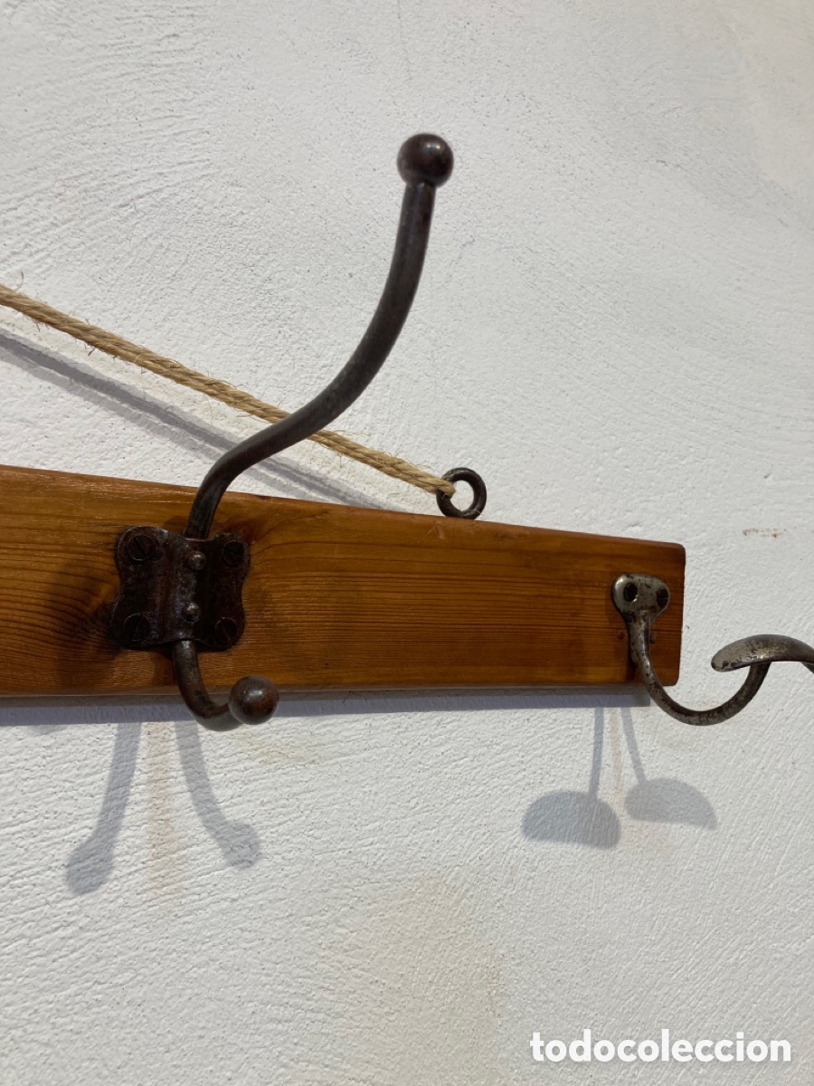 Antig&uuml;edades: Antiguo perchero para colgar - Foto 6