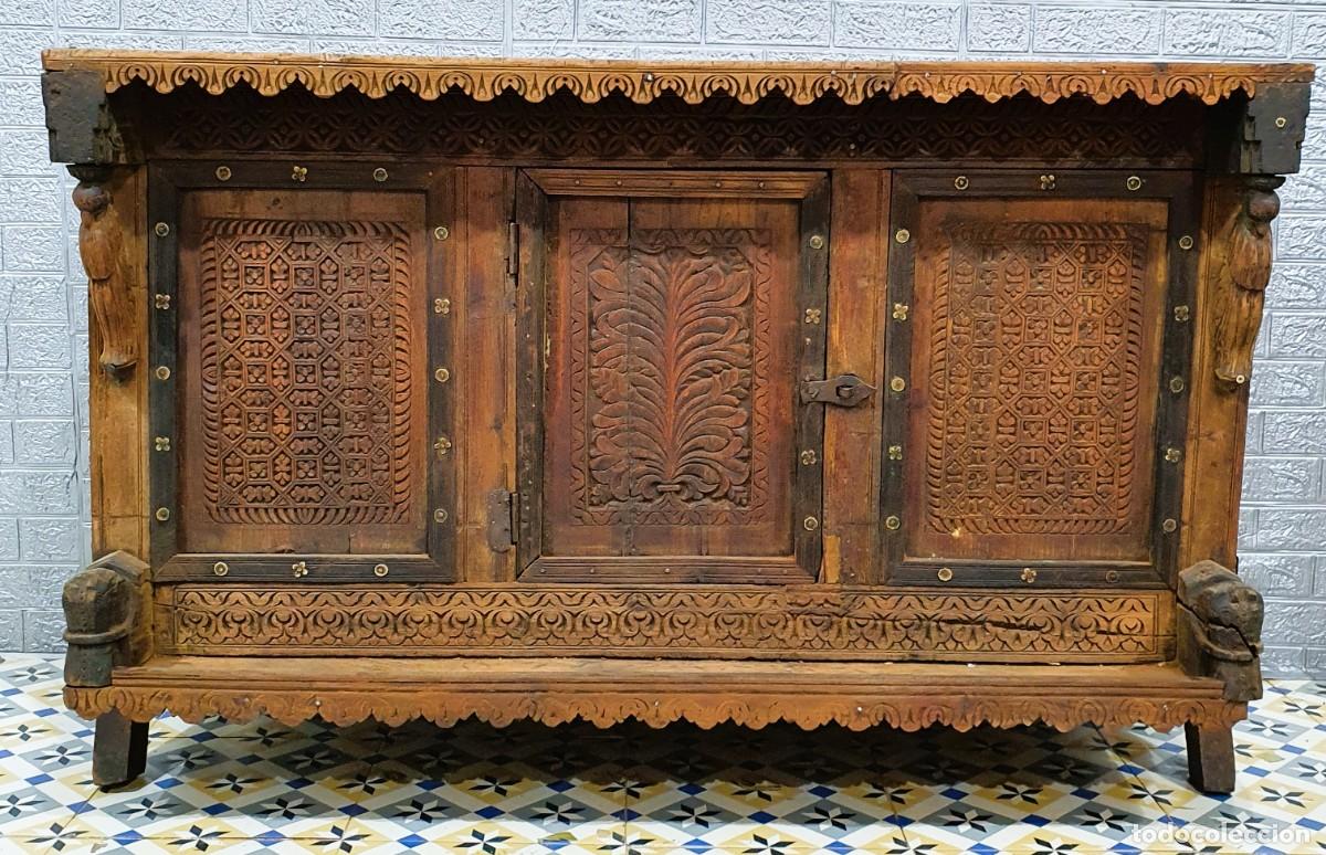 Antig&uuml;edades: Antiguo mueble aparador - Foto 2