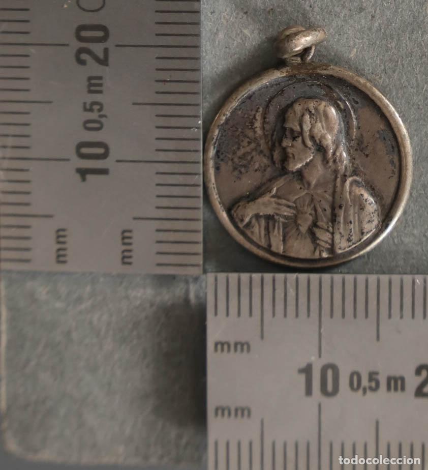 Antig&uuml;edades: MEDALLA. SGDO CORAZON. VIRGEN DEL CARMEN. PLATA - Foto 1