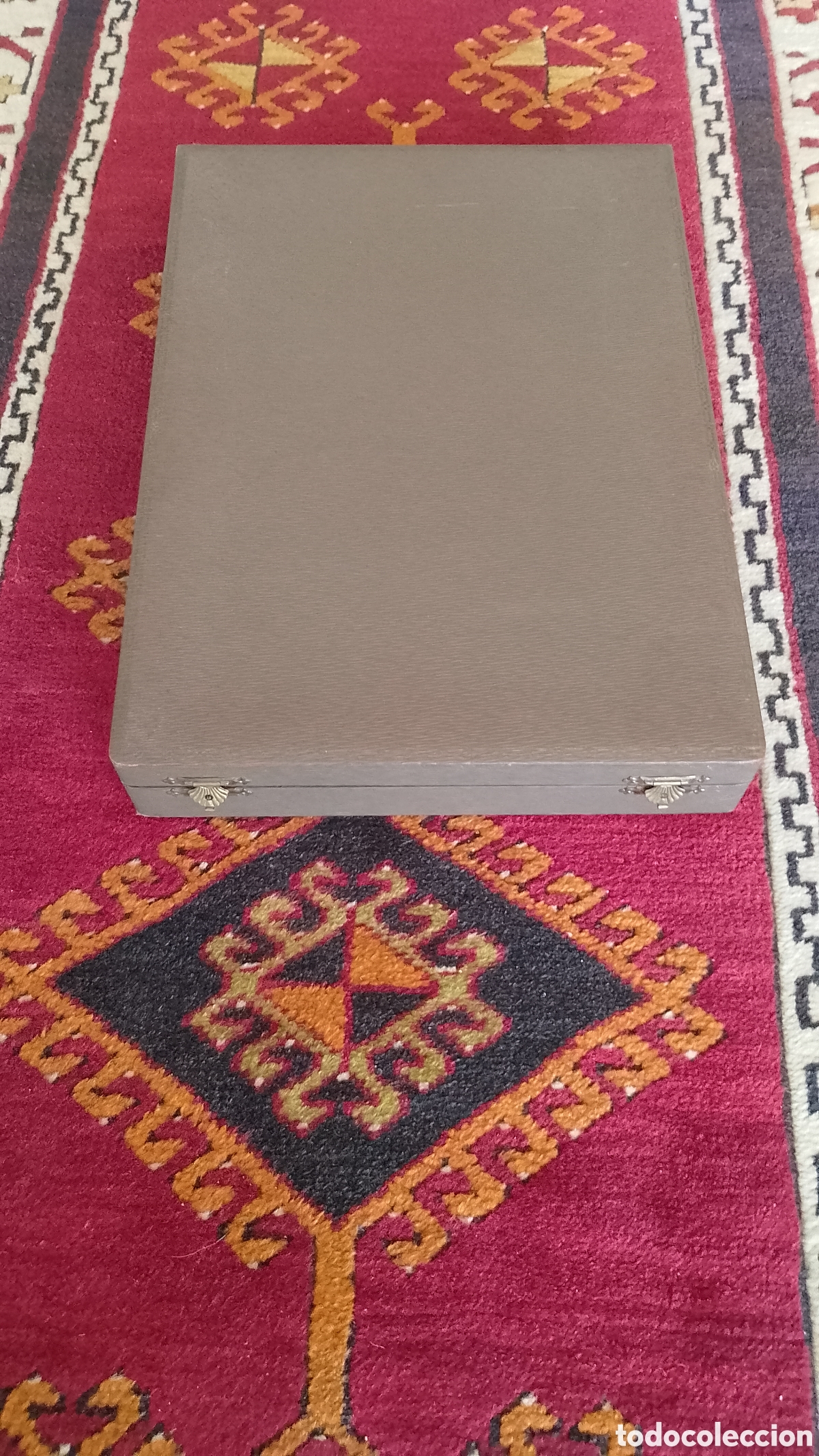 Antig&uuml;edades: Juego de tocador con caja - Foto 5