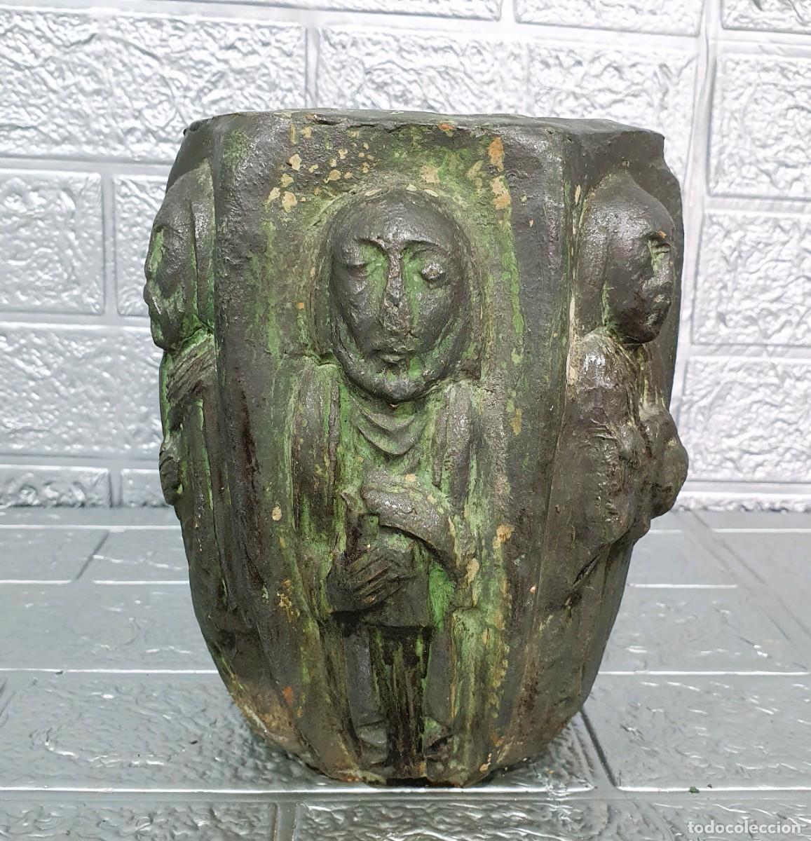 Antig&uuml;edades: Cuenco hexagonal de terracota con ap&oacute;stoles - Foto 2