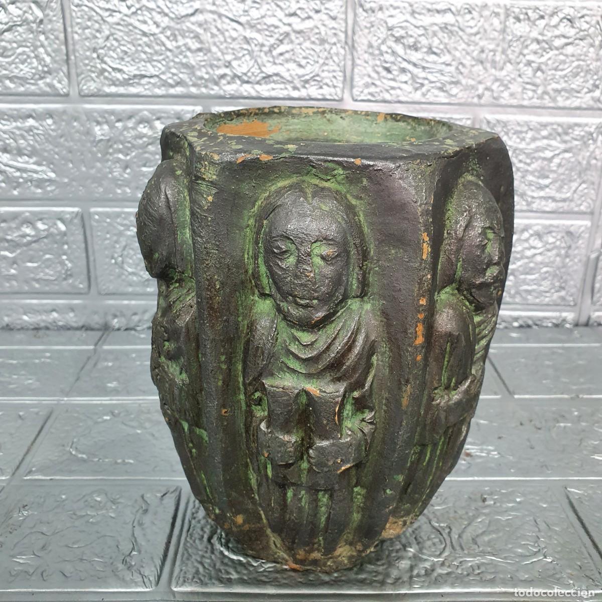 Antig&uuml;edades: Cuenco hexagonal de terracota con ap&oacute;stoles - Foto 4