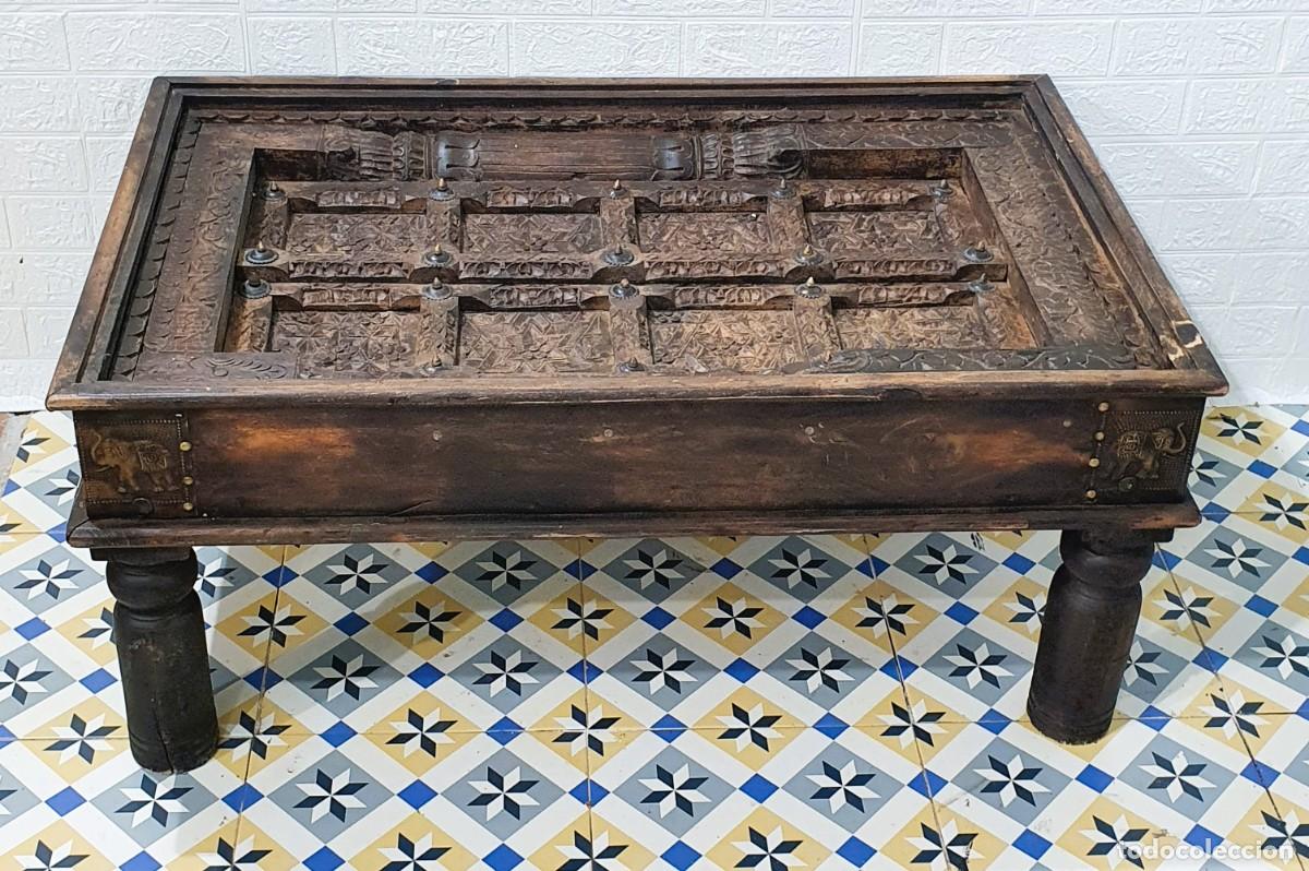 Antig&uuml;edades: Mesa de cetro en madera tallada Indu - Foto 1
