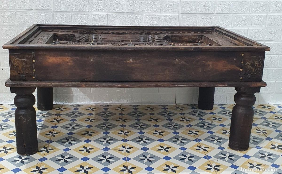 Antig&uuml;edades: Mesa de cetro en madera tallada Indu - Foto 2