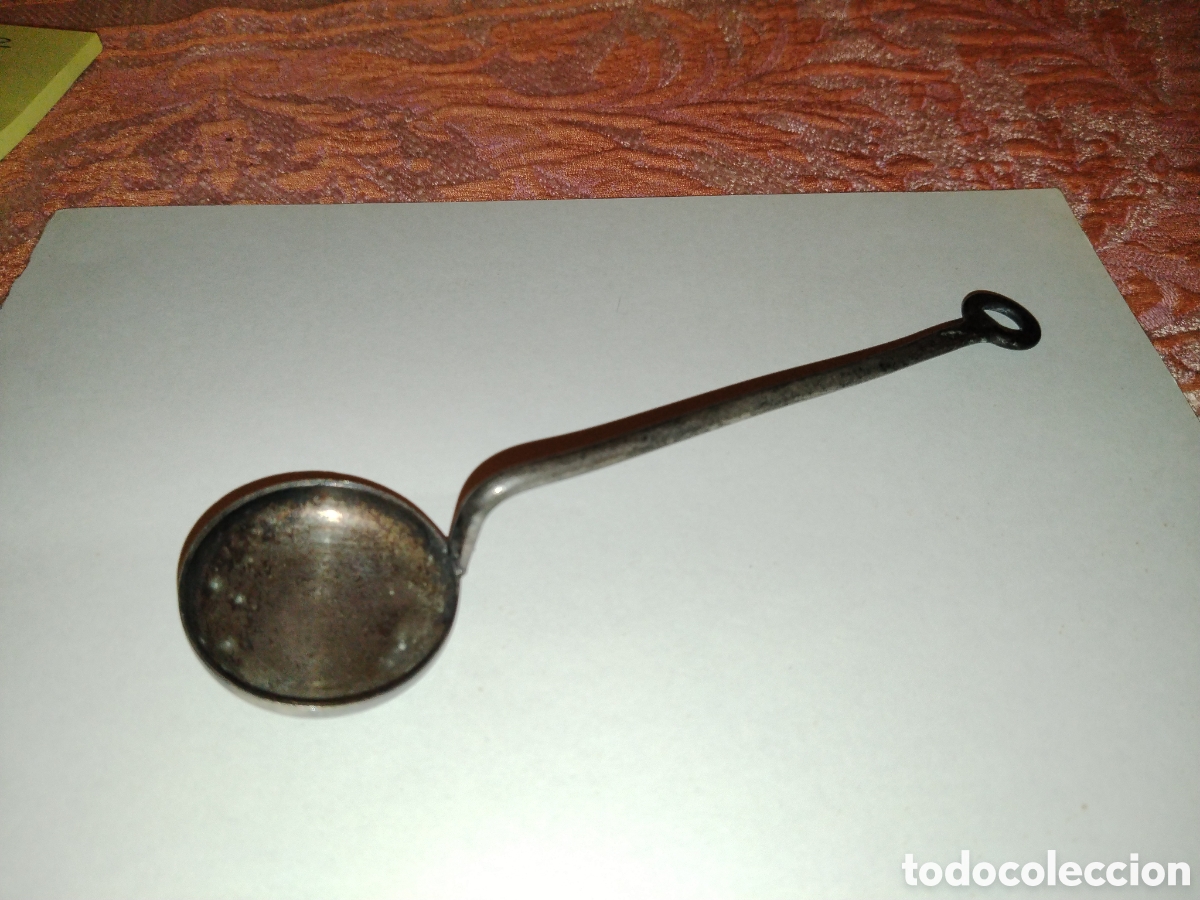 Antig&uuml;edades: Peque&ntilde;o cacillo. 14 cms - Foto 1