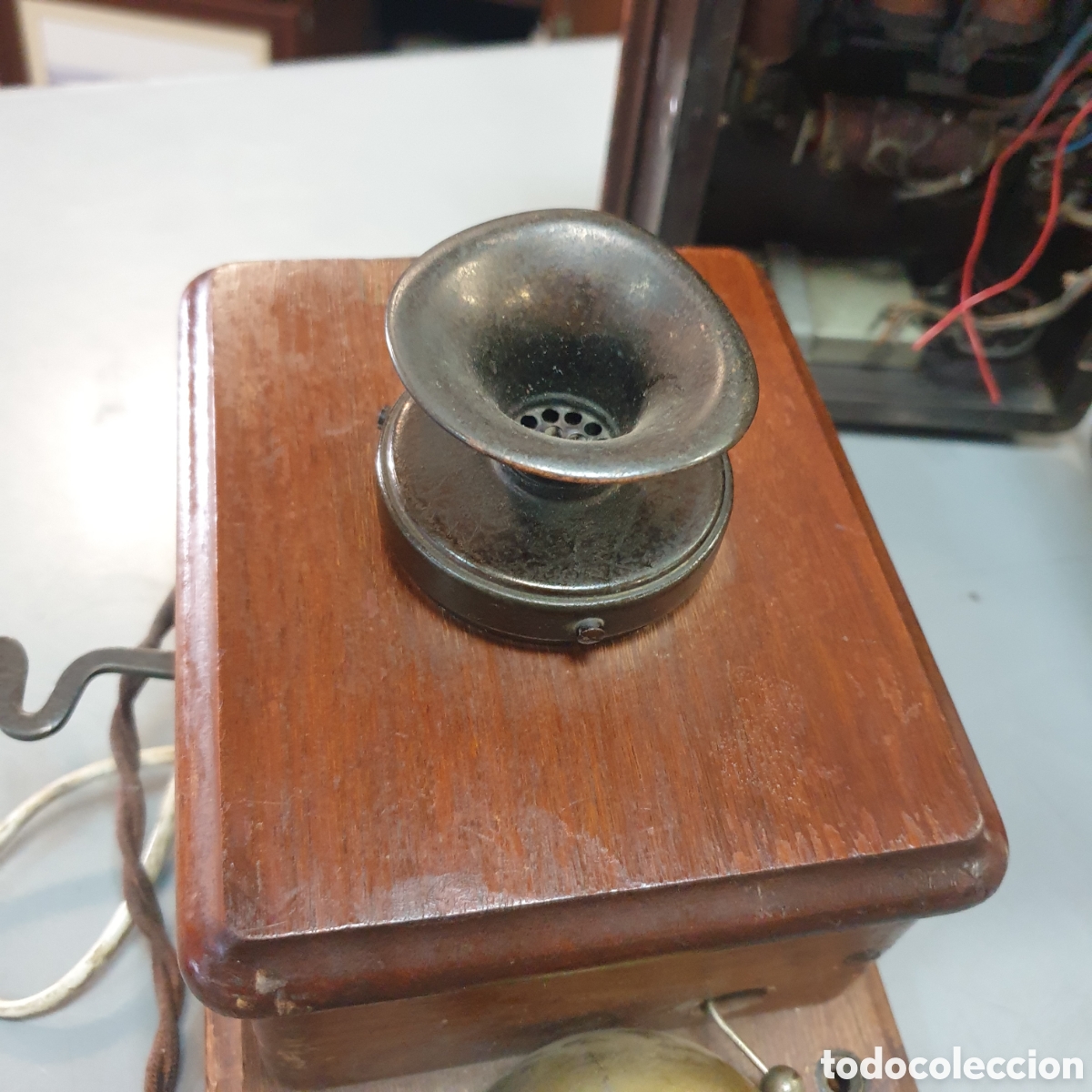 Antig&uuml;edades: Antiguo tel&eacute;fono Ingles de madera - Foto 4