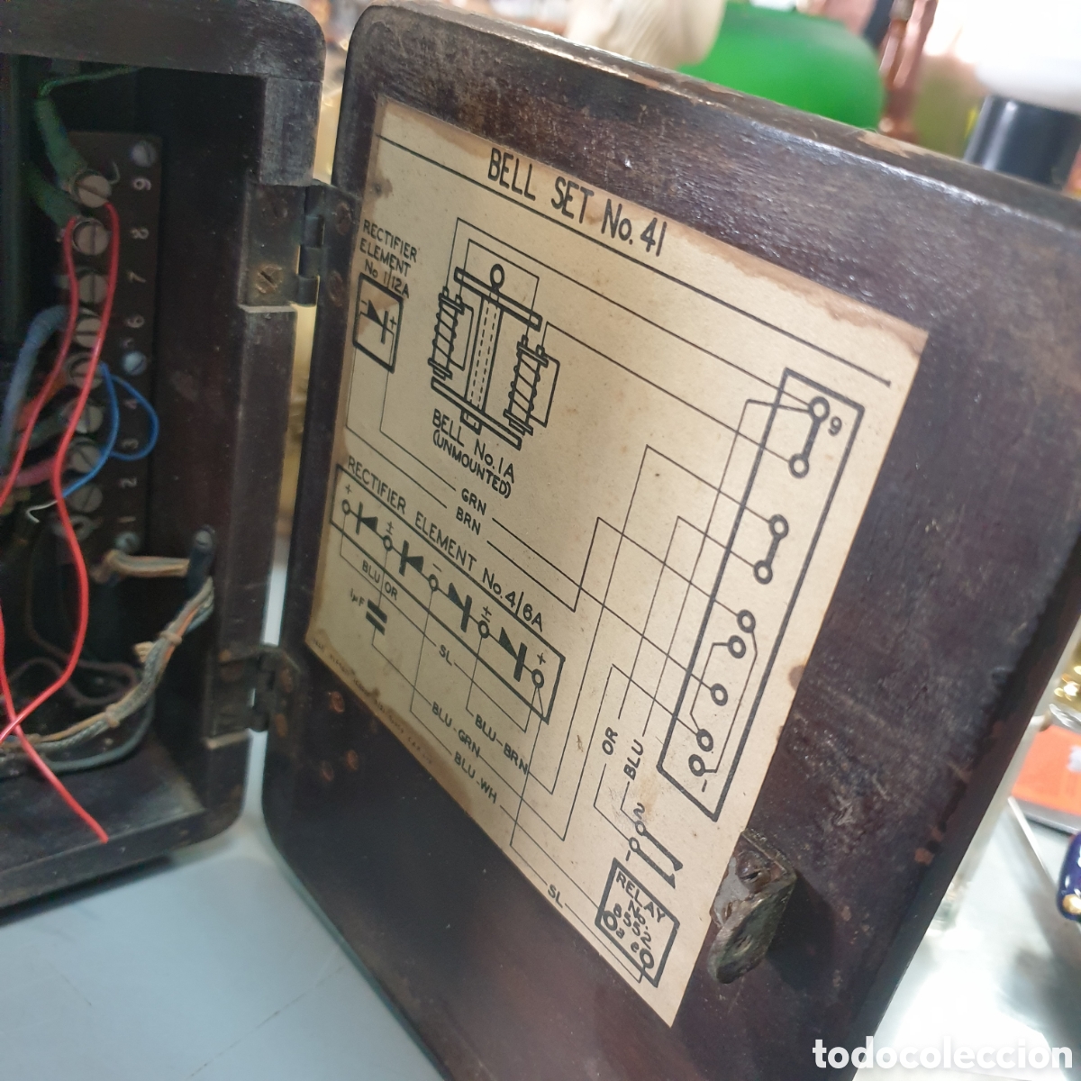 Antig&uuml;edades: Antiguo tel&eacute;fono Ingles de madera - Foto 9