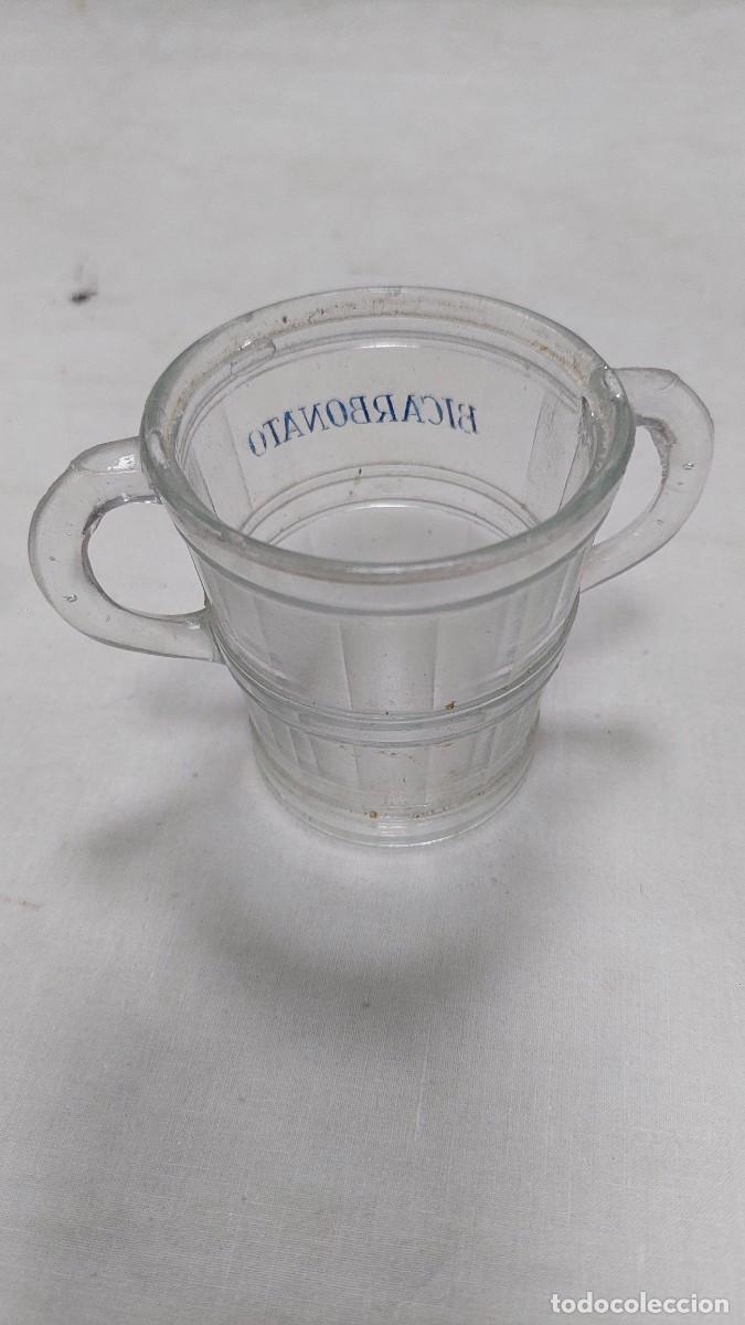 Antig&uuml;edades: Antiguo vaso de Bicarbonato - Foto 2