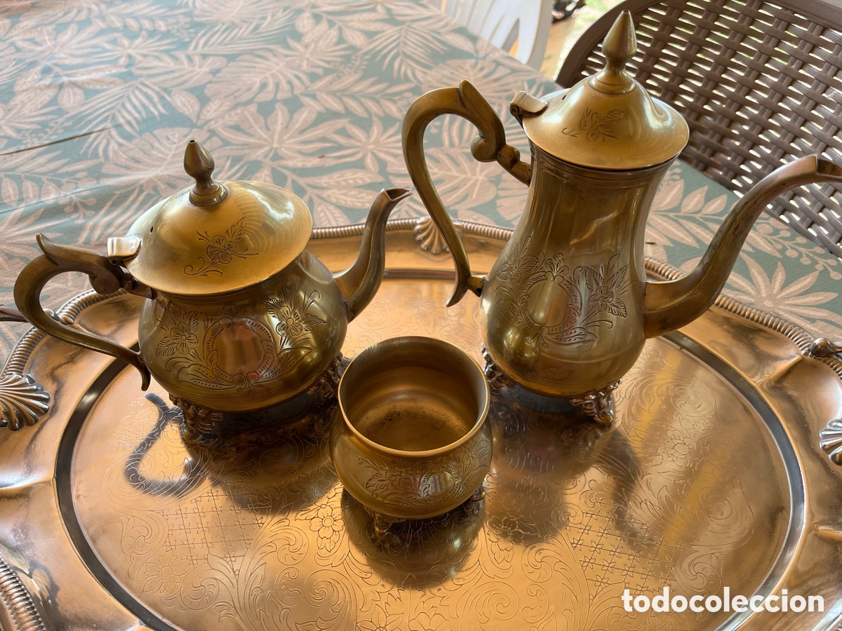 Antig&uuml;edades: Juego de caf&eacute; con ba&ntilde;o de plata - Foto 1