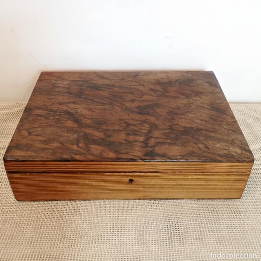 Antig&uuml;edades: Joyero Antiguo de Madera - Foto 1