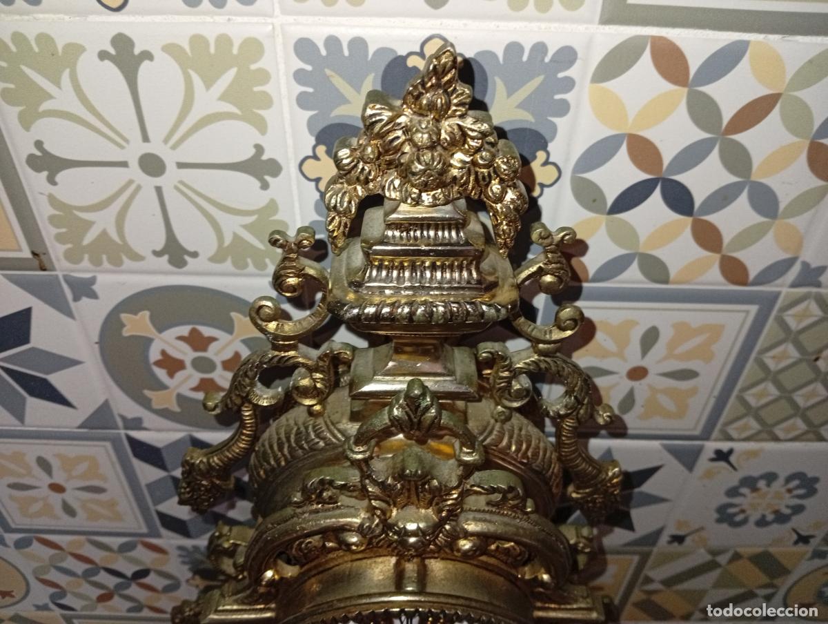 Antig&uuml;edades: Antiguo y gran Reloj de bronce sobre m&aacute;rmol - Foto 4