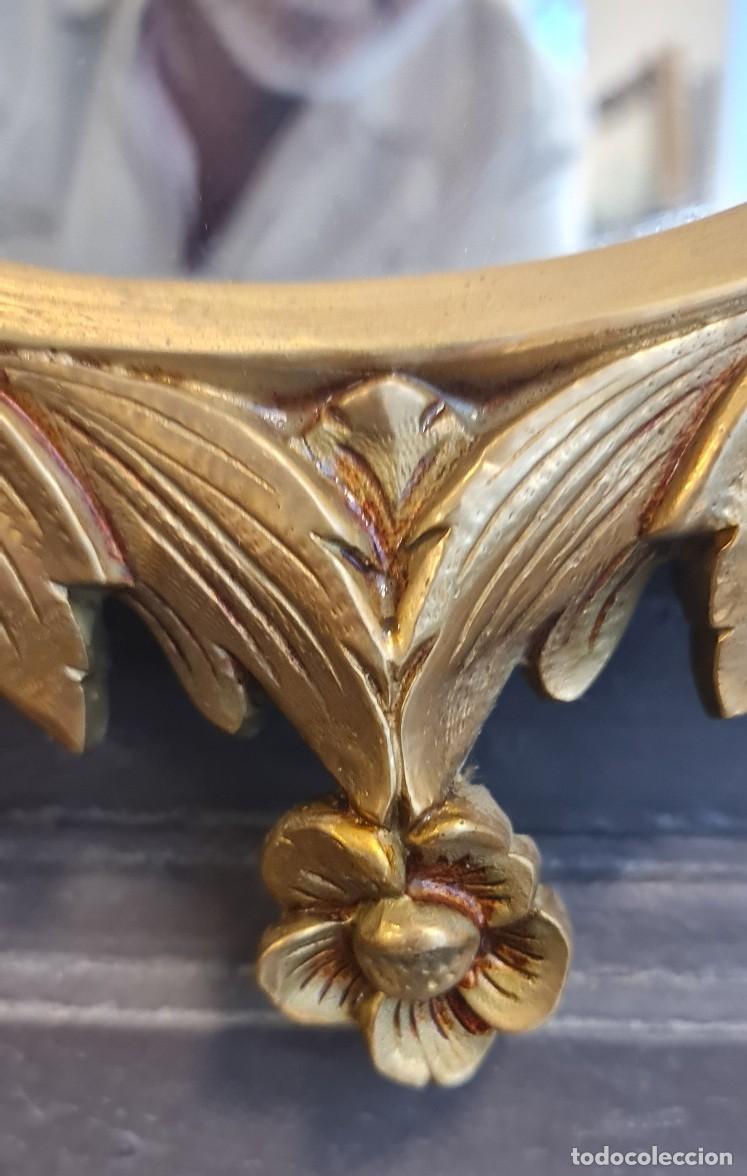 Antig&uuml;edades: Espejo de bronce con decoraci&oacute;n de rosas - Foto 7