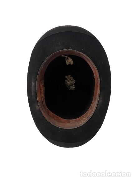 Antig&uuml;edades: Sombrero de Guerra Cl&aacute;sico - Foto 4
