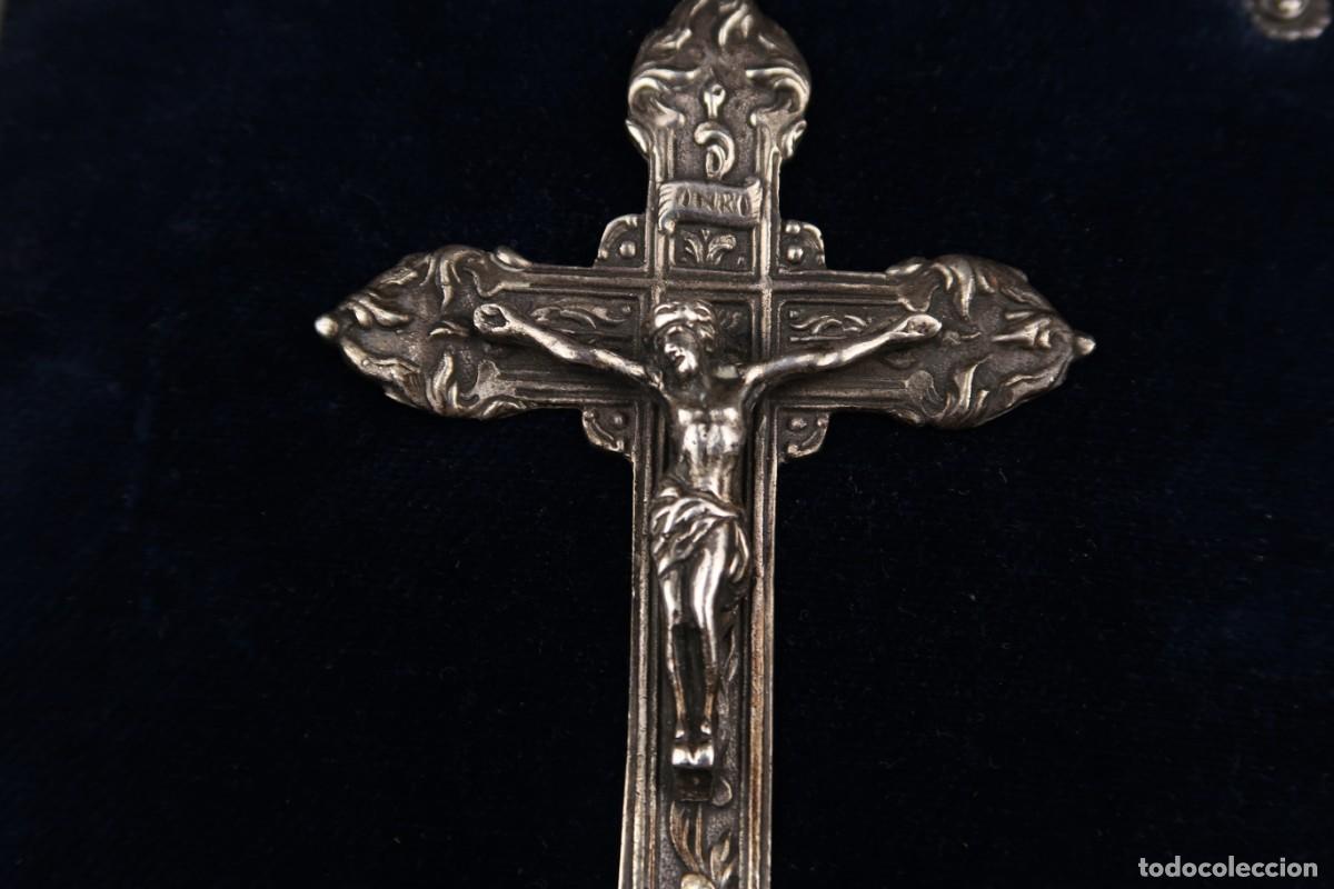 Antig&uuml;edades: Antiguo Crucifijo de Plata - Foto 4